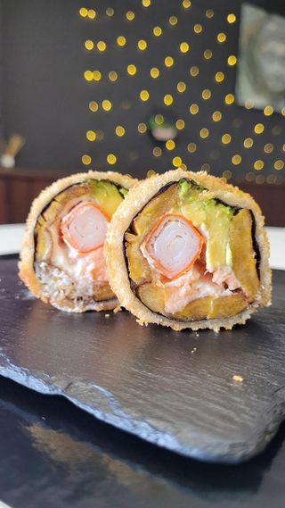 Roll Tempura De Plátano Bocado (10 Pzs.)