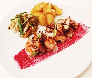 Lignje na kremi od cikle