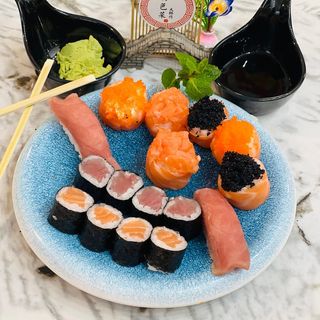 1009. SUSHI COMBINADO 9