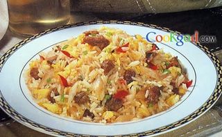 47.Arroz frito con ternera y cebolla