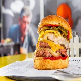 Бургер Hulk Hogan (500г)