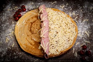 Палачинка с шунка и кашкавал (210г)