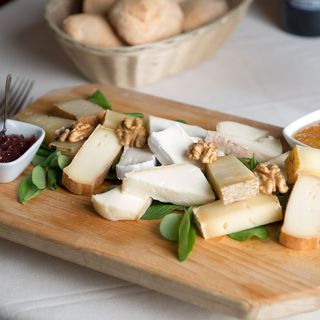 Tagliere di formaggi misti