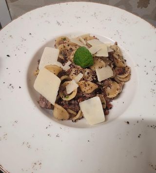Orecchiette al ragù di brasato