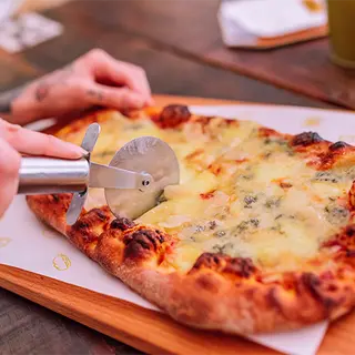 Pizza Montanara