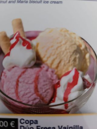 Copa Dúo Fresa Vainilla