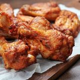 Aripioare pui marinate 5 bucati.