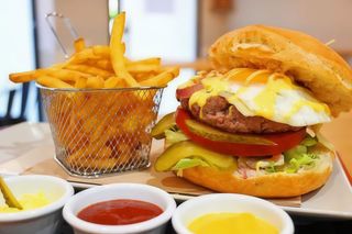 Hamburguesa Clásica