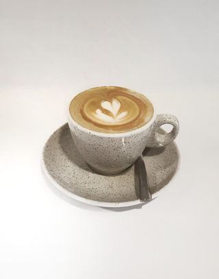 Kava s mlijekom velika