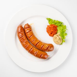 Pikant pečena kobasica