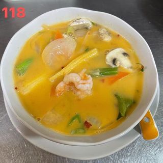 118 Sopa Tailandesa De Camarones