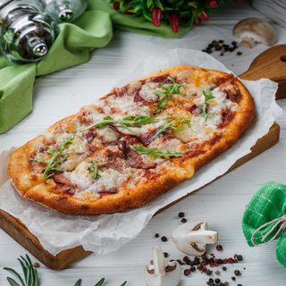 Solo піца Чотири м`яса (180 г)