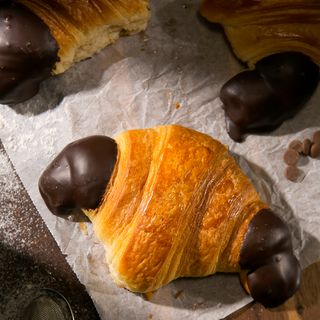 Media Luna De Chocolate