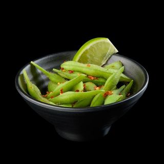 002 - EDAMAME SPICY & LIME