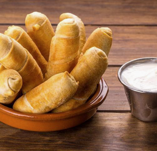 Tequeños De Queso (4 Uds.)