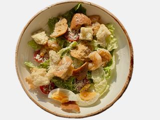 Салат Цезар з креветками (250г)