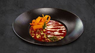 Paradajz supa sa mozzarellom 