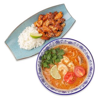 Курка в кисло-солодкому соусі+ Том ям з креветками