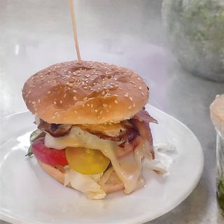 Hamburguesa Especial De Pollo