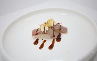 145-Nigiri tuna style