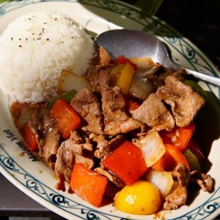 Ternera salteado con salsa hoisin