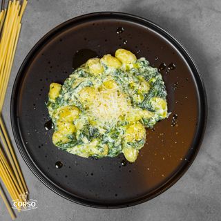 Gnocchi cu ricotta si spanac