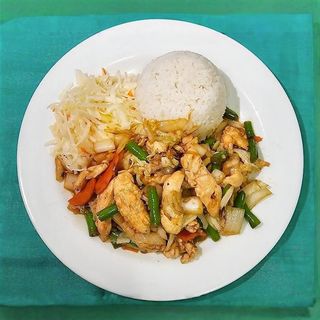 Kurczak z trawa cytrynowa