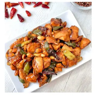 Pollo Con Salsa Picante