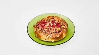 Drożdżówka z maliną