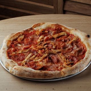 Піца Квадро карне 