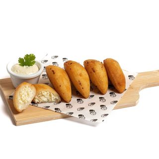 Mini Empanadas de Queso Típicas de Venezuela