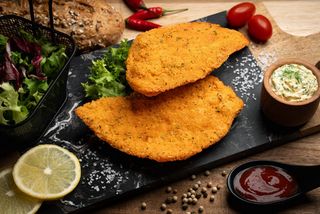 Milanesas de pollo con patatas
