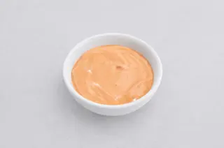 Sos mayo-sriracha