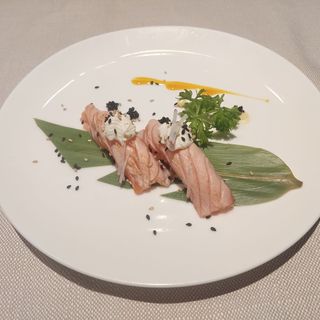 Nigiri salmone cotto philadelphia