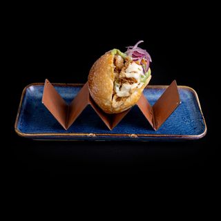 Brioche de chipirones