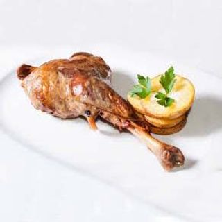 Pierna De Cabrito Confitada Al Horno