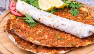 Lahmacun doble o solo carne pollo