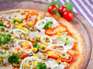 Пица Вегетарианска (300г)