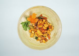 Pollo con Verdure Saltate