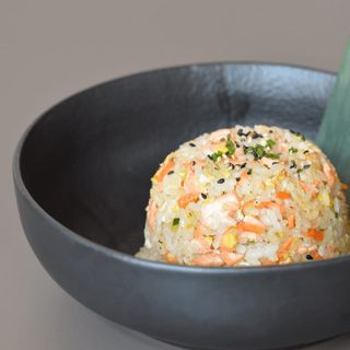 Salmon Yakimeshi 