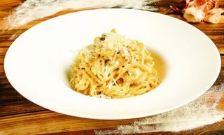 Spaghete Carbonara