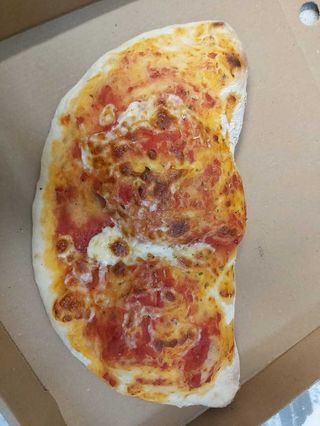 Пица Калцоне (32см)