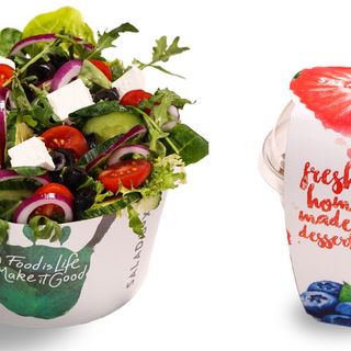 Salata Athena + Budinca de Chia cu banane, unt arahide si musli