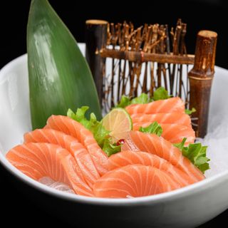 Box sashimi salmone 10 pezzi