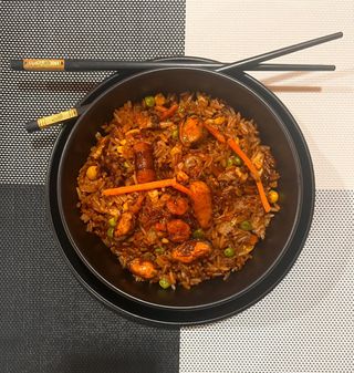 Orez cu fructe de mare