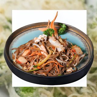 Spaghetti di soia frutti di mare