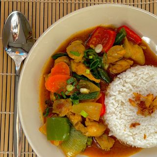 Yellow Curry with Shrimp