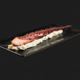 Pata de pulpo a la brasa