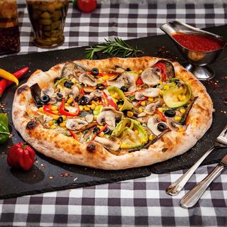 Pizza Vegetariana Ø 32cm1