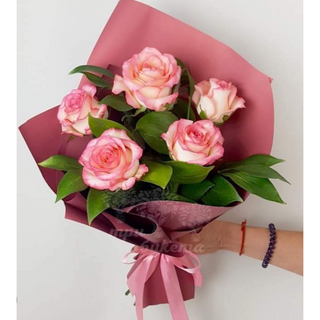 ვარდი ჯუმელია